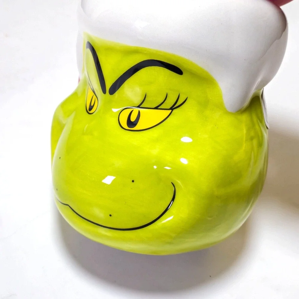 NEW Dr. Seuss The Grinch Christmas Lotion or Soap Dispenser Glossy Finish